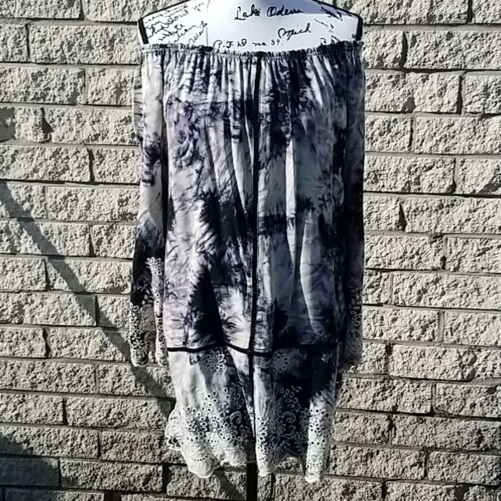Romeo + Juliet Dress